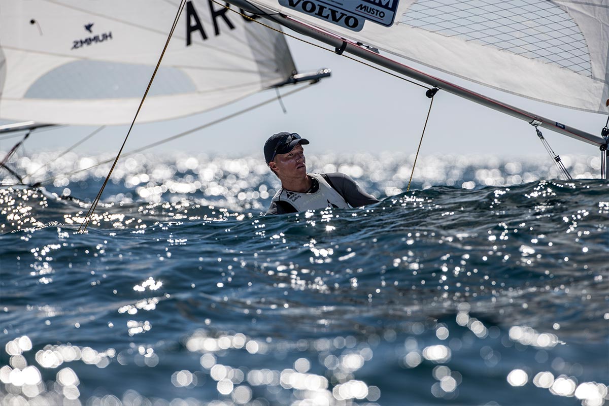 Team GB sailor Elliot Hanson chooses Southeast Sailboats rigging for Tokyo 2020 Olympics