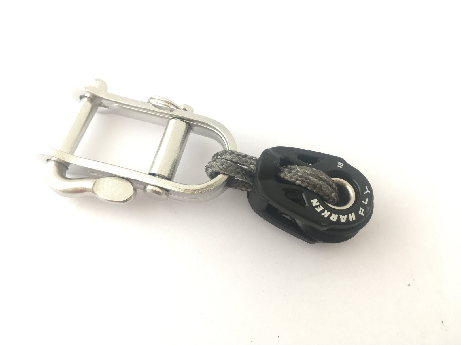 Clew Blocks now available with Ronstan ‘lever’ shackle